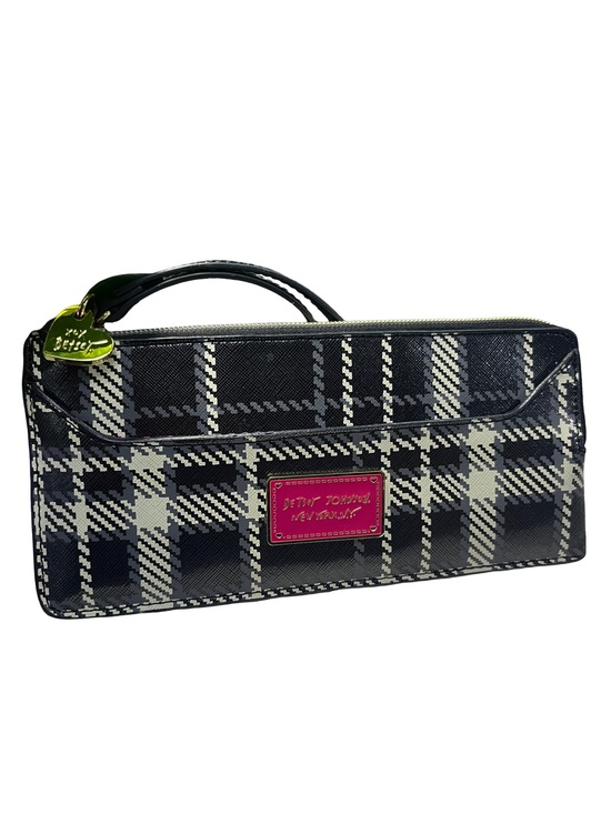 Betsey Johnson Handbags - Betsey Johnson Plaid Wristlet Clutch Wallet Black Cream Pink Like New